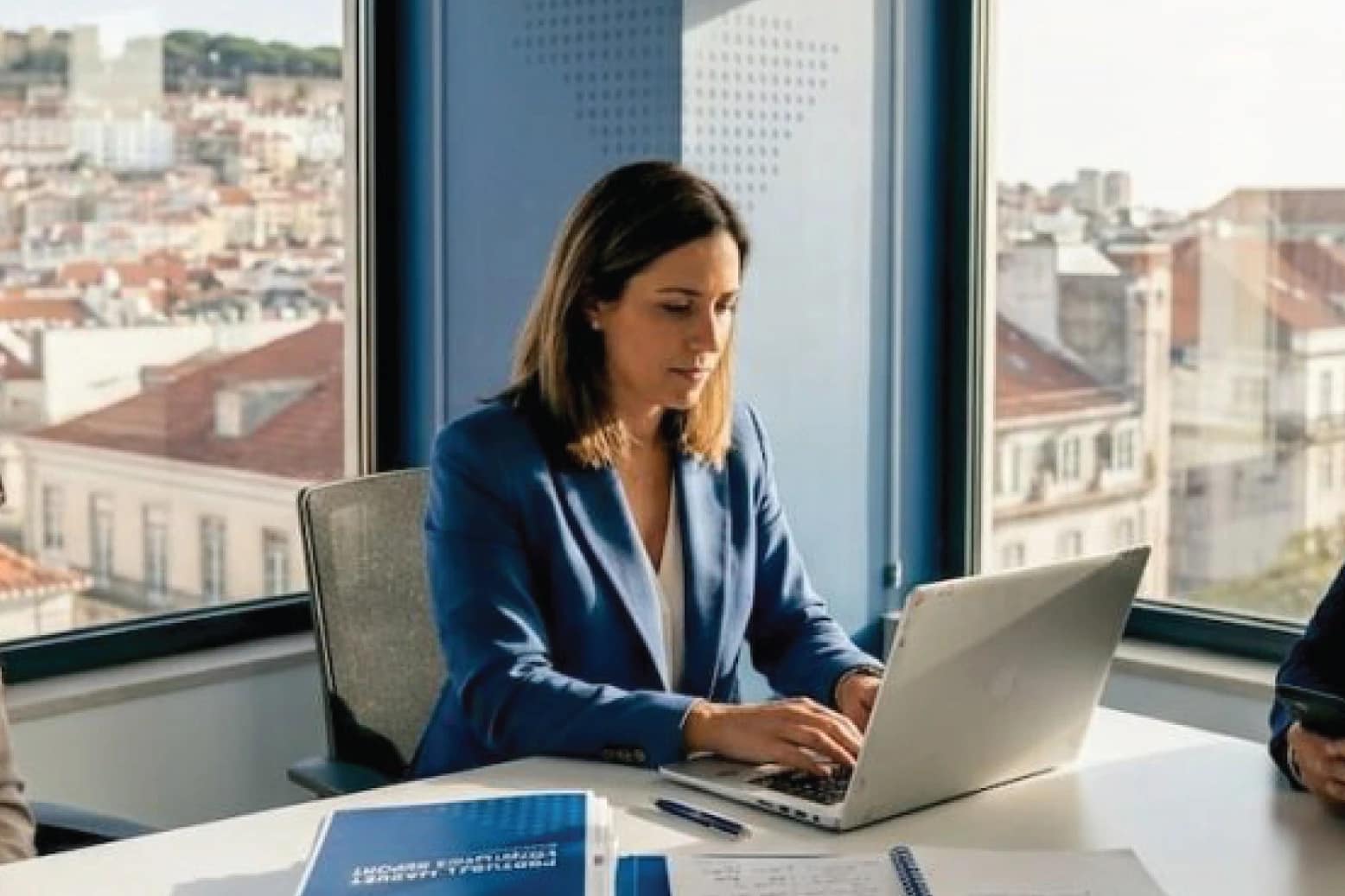 Proven outsourcing strategies to cut costs in Portugal Proven outsourcing strategies to cut costs in Portugal